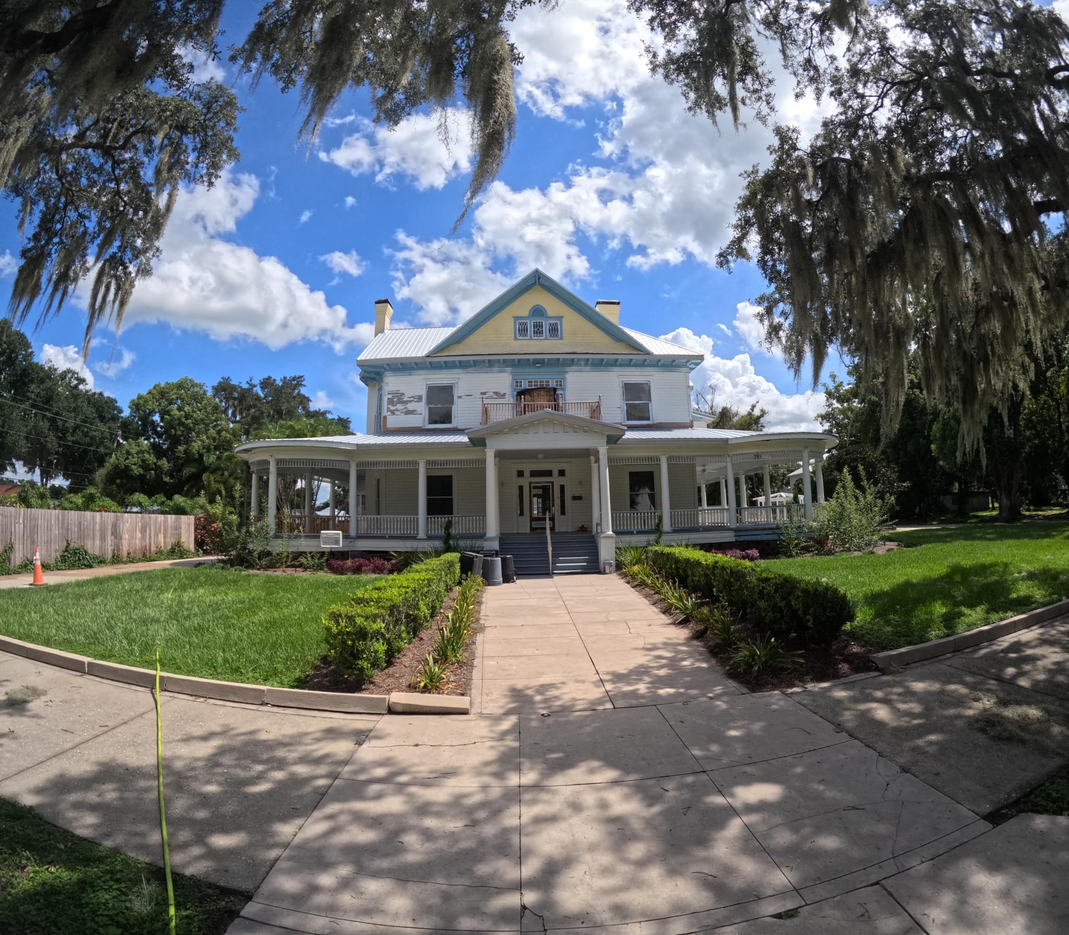 Victorian house cleaning